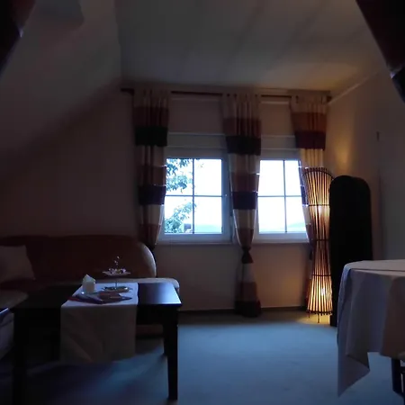 Hotel Hennesburg-2